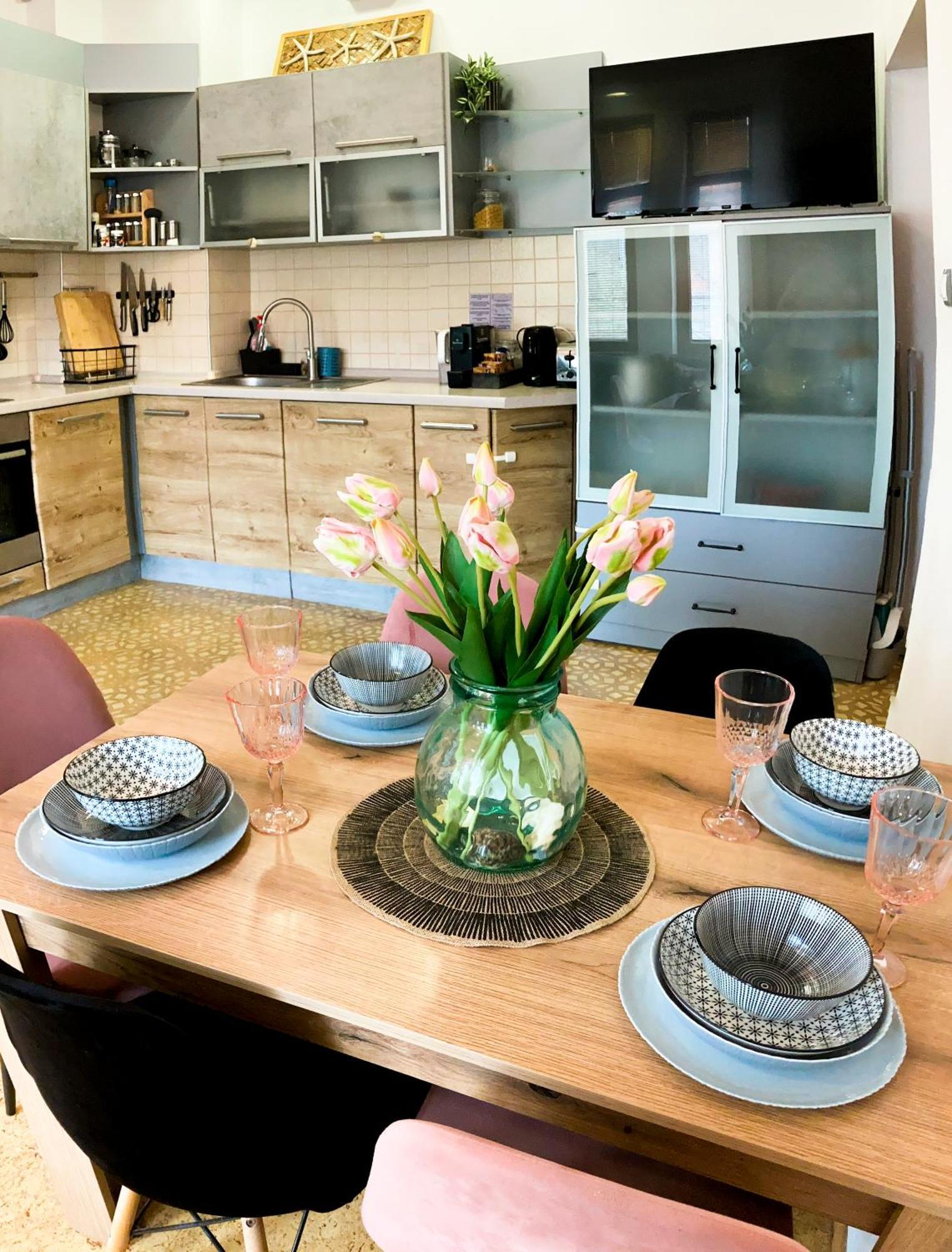 Two Bedroom -welcome To Burgas- Location, Station, Main Walking Street, Sea Garden, Near The 布尔加斯